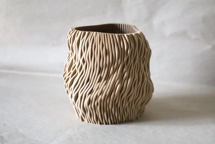 IAP Sea Falcon Vase V2