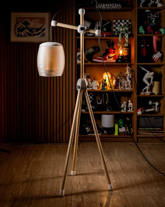 Adjustable Wooden Floor Lamp