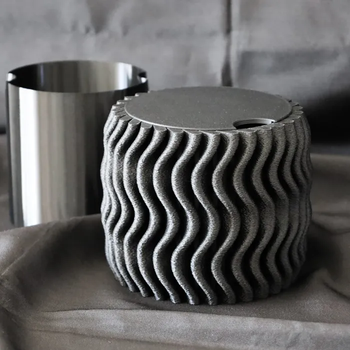 IAP Albatross Box and Vase