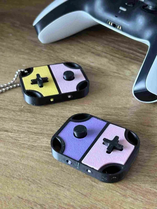 Clitendo | Retro Gamepad Keychain Fidget – No Clicker Needed