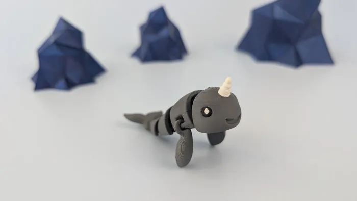 Narwhal - Articulated Keychain Figure