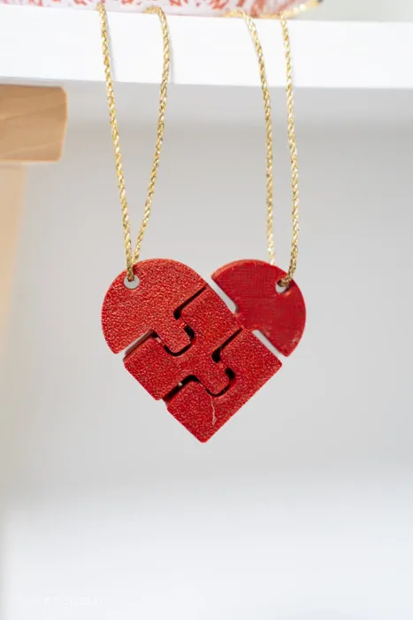 Heartlinks | Magnetic Flexi Heart Keychains For Couples