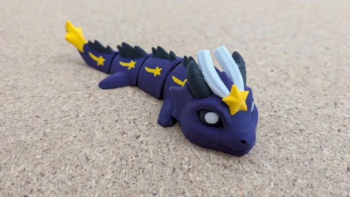 Starlight Dragon - Articulated Figure Keychain