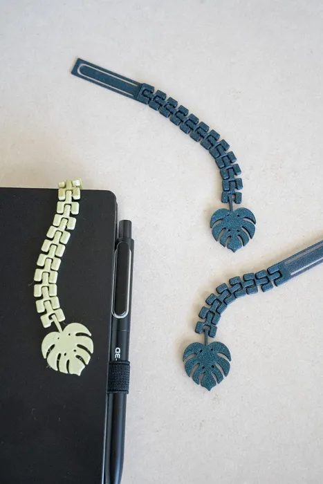Monstera Leaf Flexible Bookmark – 2 Pack (Short + Long)